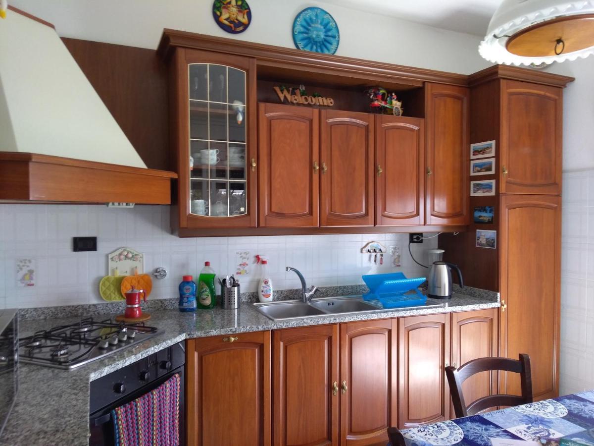 Sarina House Ocean View *