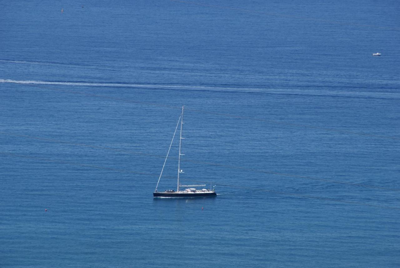 Sarina House Ocean View Lavagna